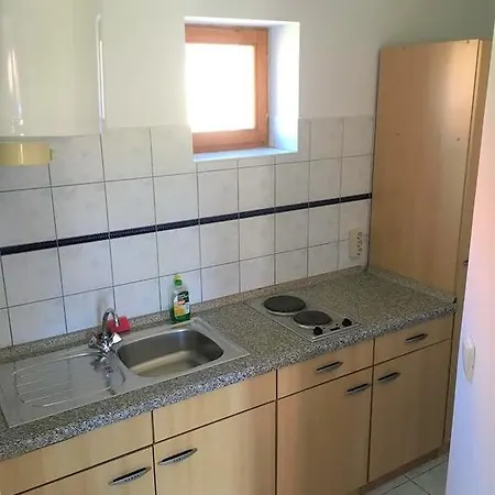 Apartman *